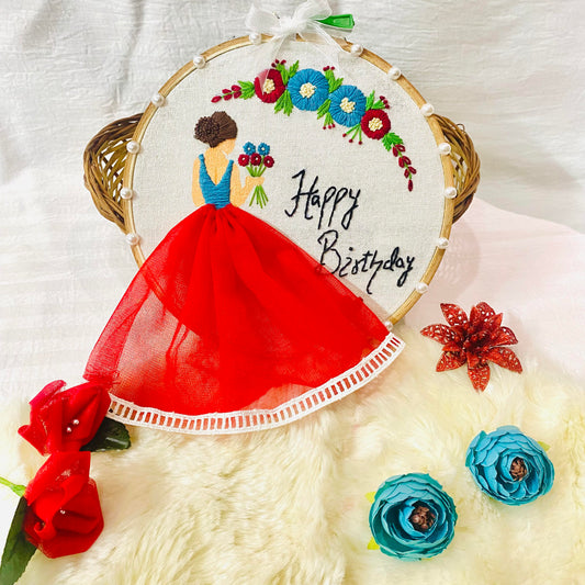 Handmade Wedding Embroidery Hoops - Elegant Décor for Your Special Day (Design 6)
